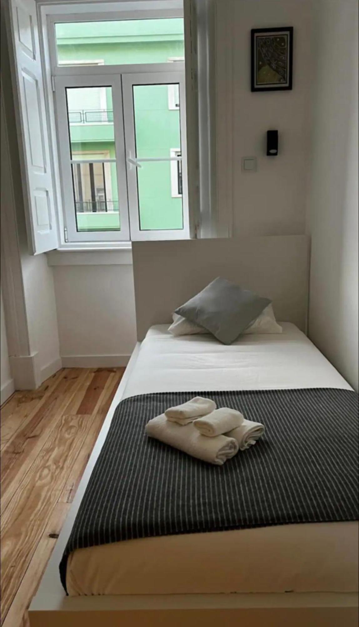Apartamento Pensamento Inedito 55 Lisbon Luaran gambar