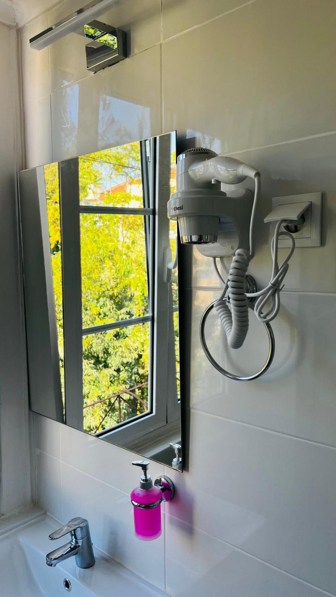 Apartamento Pensamento Inedito 55 Lisbon Luaran gambar