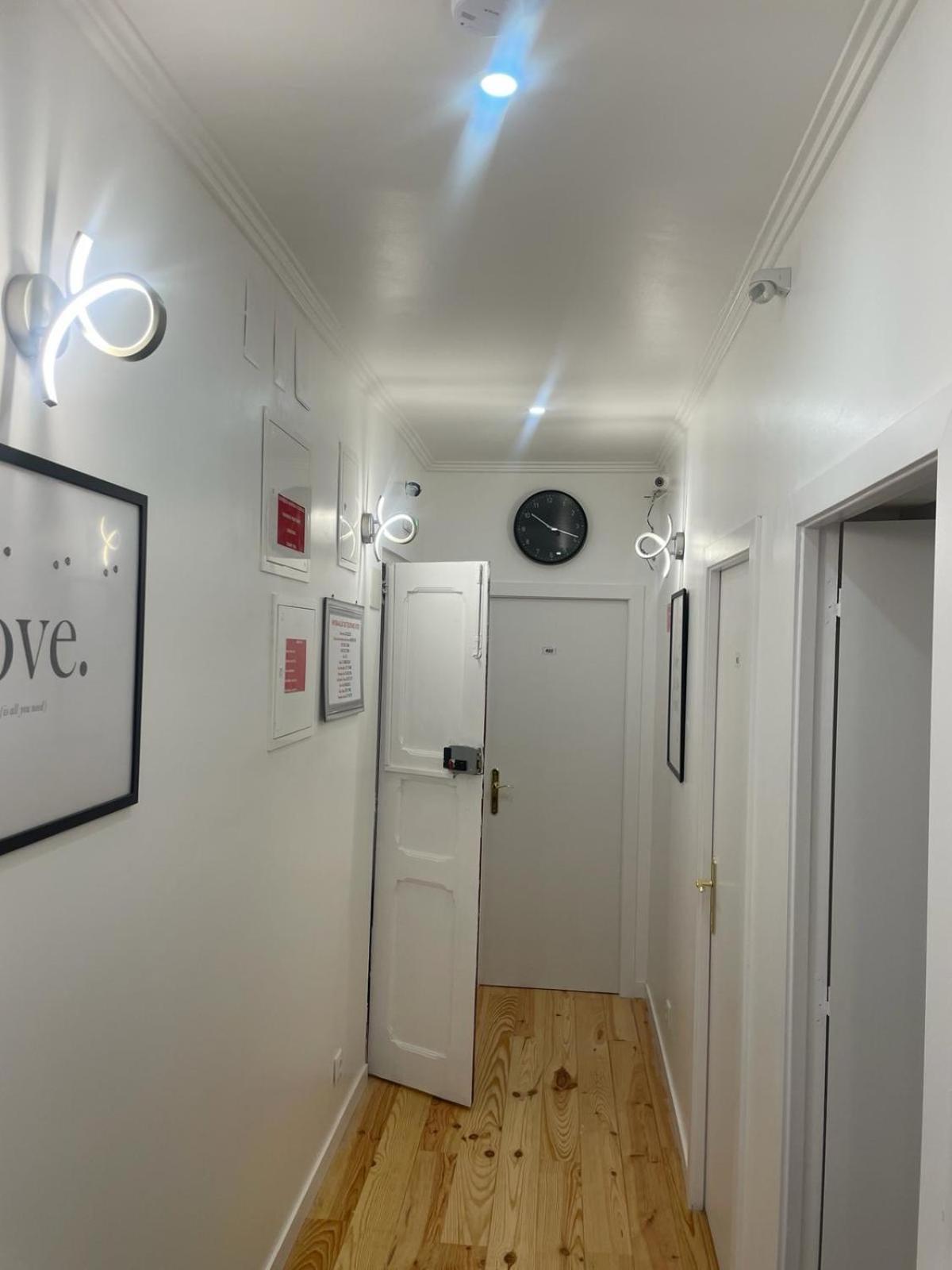 Apartamento Pensamento Inedito 55 Lisbon Luaran gambar